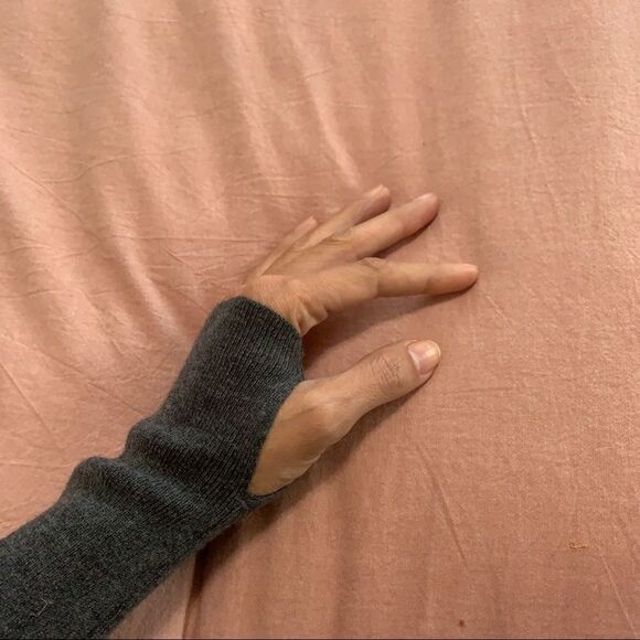 Athleta Black and Grey Two-Tone Sweater - Picture 10 of 10